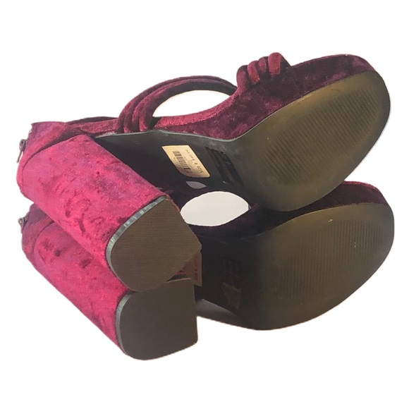 Charlotte Russe 🅝🅦🅞🅣 Burgundy Velvet Platforms Size 9 US - Picture 7 of 11